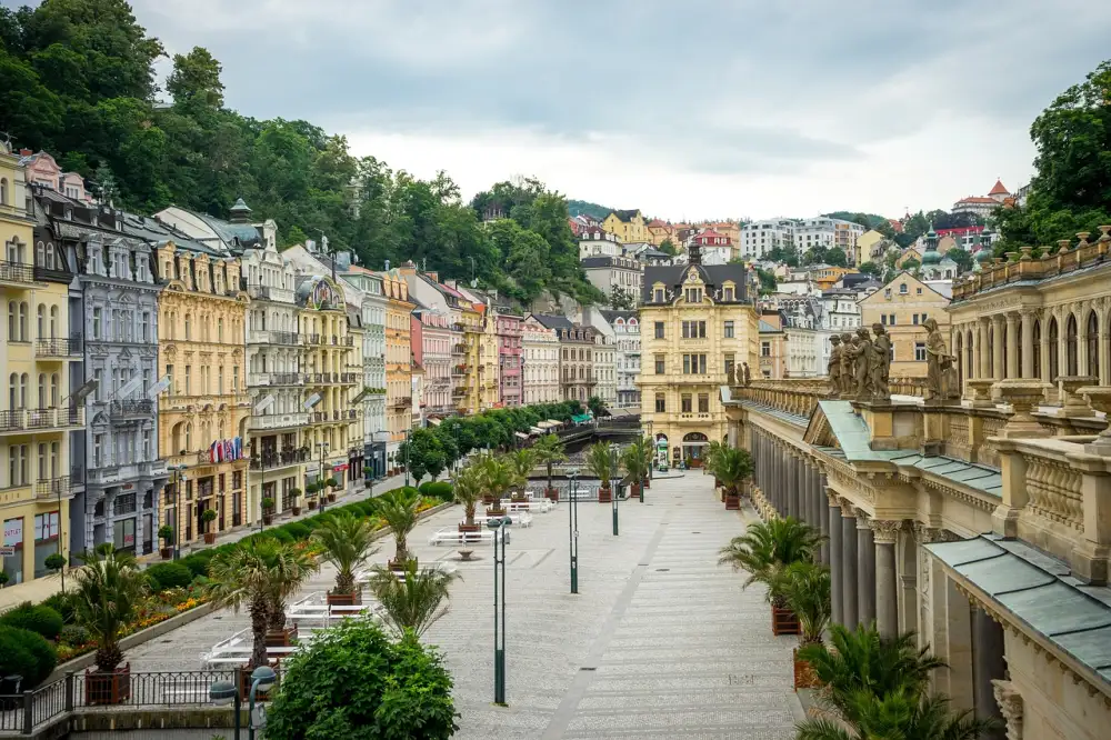 Práce Karlovy Vary